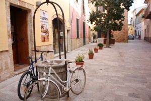 Bicycle parked in Alcudia old town